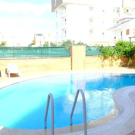 Belek'te Genis Alanlara Sahip Villa-awz163