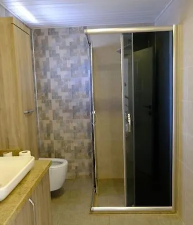 Belek'te Genis Alanlara Sahip Villa-awz163 *