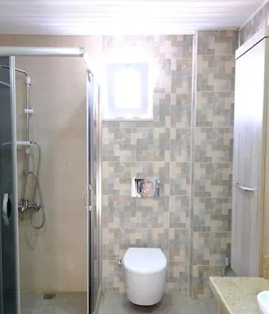 Belek'te Genis Alanlara Sahip Villa-awz163 Serik